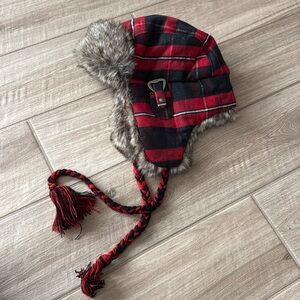 American Eagle Outfiters Red Plaid Buffalo Trapper Hat S-M faux fur